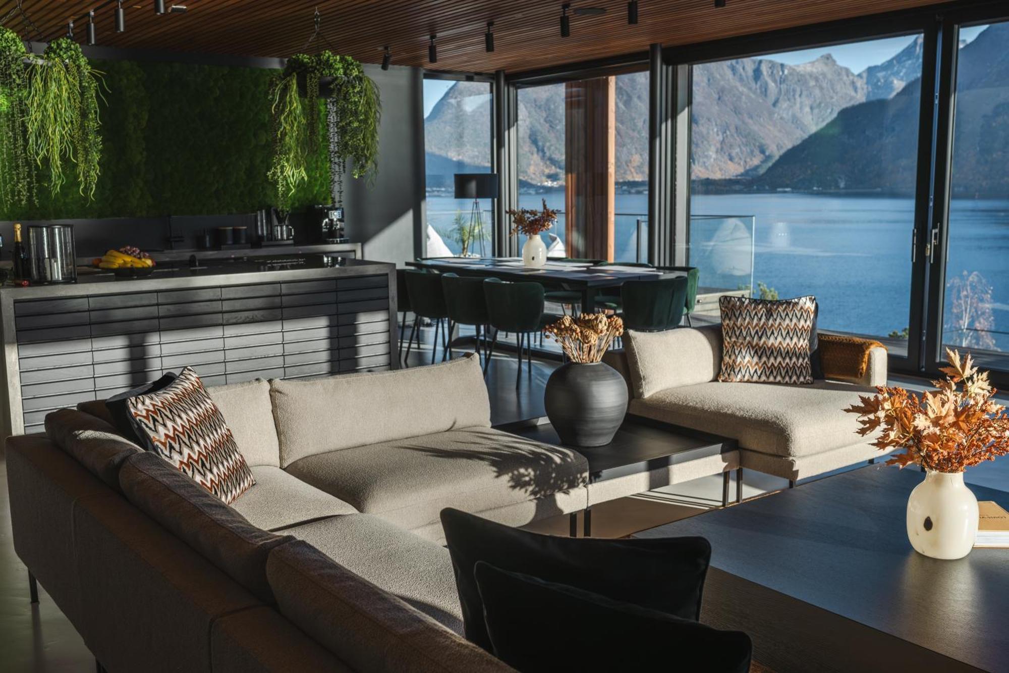 Villa Kristina / Andalsnes Torvik Kültér fotó